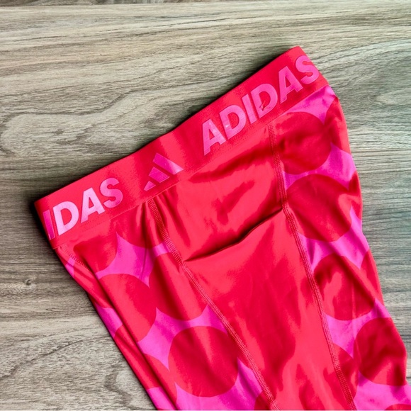 NWT Adidas x Marimekko Tech fit Prime Long Tights Red Geometric Print Size S - Picture 10 of 15
